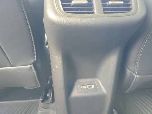 Used 2021 Buick Envision Essence AWD/4WD image 14