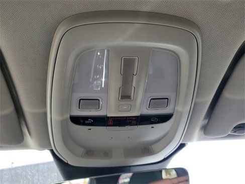 New 2026 Volvo XC60 B5 Plus w/ Protection Package Premier image 19