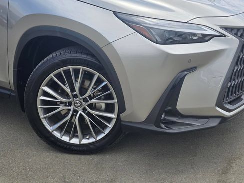 Used 2022 Lexus NX 350h AWD w/ Vision Package image 9