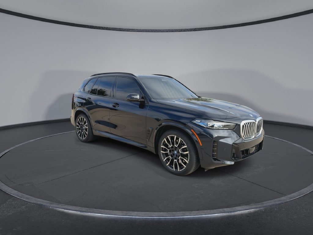 Used 2025 BMW X5 xDrive50e w/ M Sport Package AWD/4WD image 2