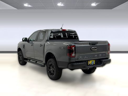 New 2026 Ford Ranger Lariat w/ Black Appearance Package AWD/4WD image 2
