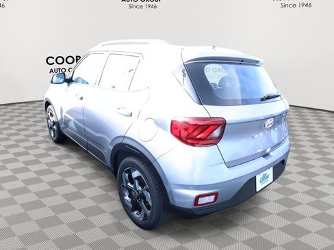 New 2026 Hyundai Venue SEL image 6