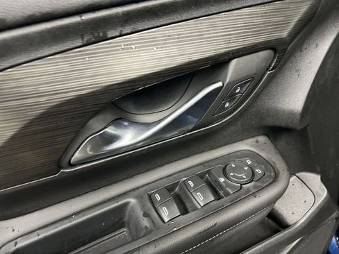 Certified 2022 GMC Terrain SLE w/ Driver Convenience Package image 23