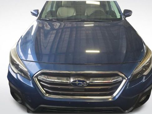 Used 2019 Subaru Outback 3.6R Limited w/ Popular Package #2 image 2