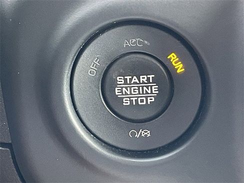 Used 2021 Jeep Wrangler Unlimited Sport image 22