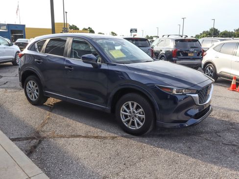 Used 2025 Hyundai Tucson SEL FWD image 3