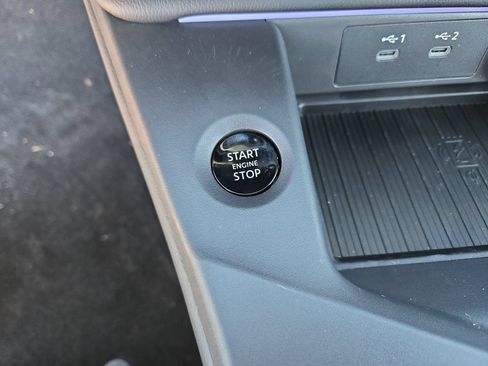 New 2026 Nissan Sentra SR w/ Floor Mat Package FWD image 21