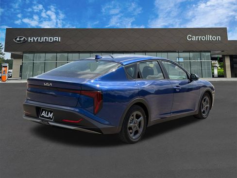 Used 2025 Kia K4 FWD image 5