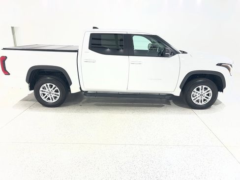Used 2024 Toyota Tundra SR5 image 6