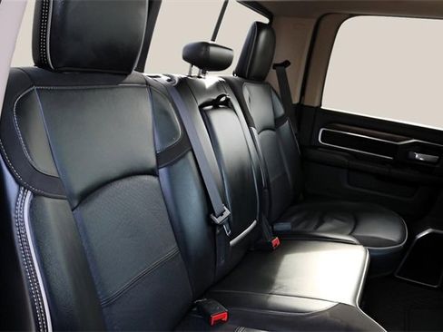 Used 2022 RAM 3500 Laramie image 15