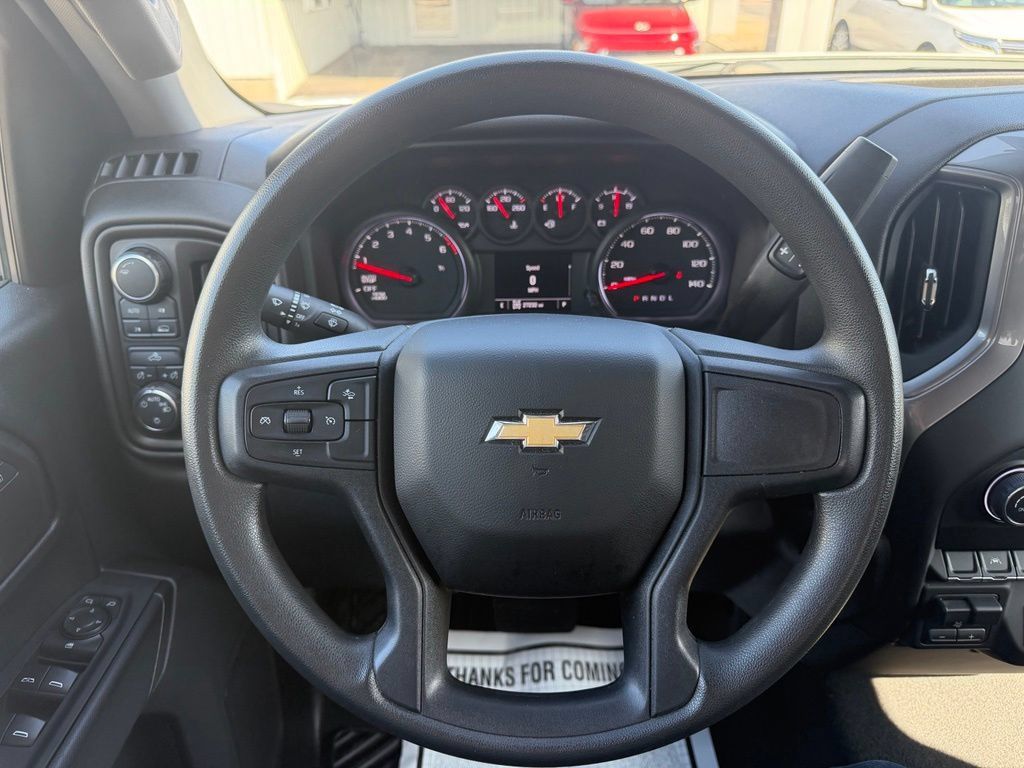 Used 2023 Chevrolet Silverado 1500 Custom AWD/4WD image 8