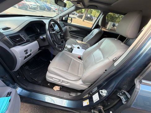 Used 2022 Honda Pilot Special Edition image 8