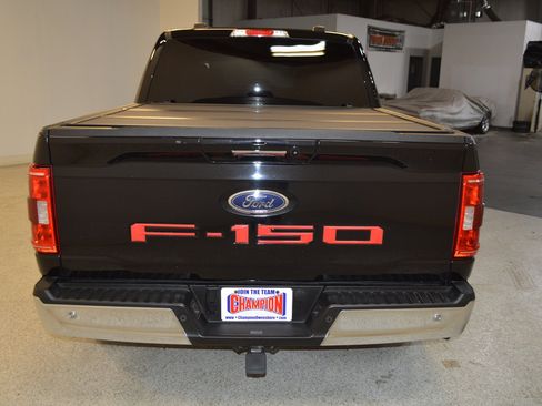 Used 2021 Ford F150 XLT w/ Equipment Group 302A High image 4