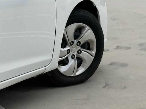 Used 2015 Honda Civic LX image 17