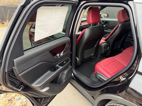 New 2026 Lincoln Corsair Reserve image 19