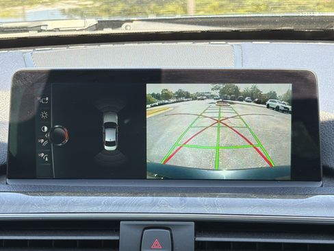 Used 2017 BMW 340i Sedan RWD image 5
