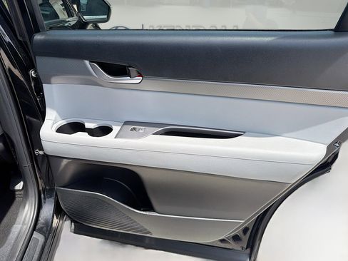 Used 2023 Hyundai Palisade SEL FWD image 29