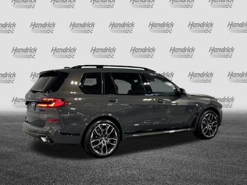 New 2027 BMW X7 xDrive40i w/ M Sport Package AWD/4WD image 8