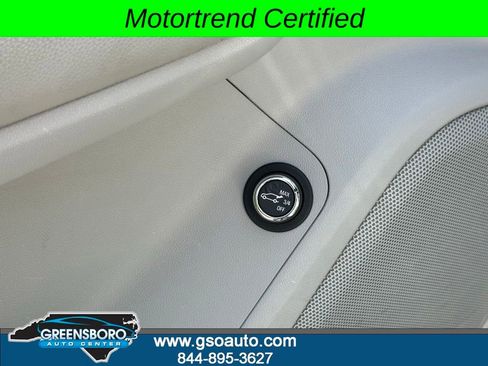 Used 2018 GMC Acadia SLT FWD image 16