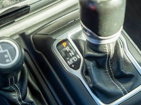 Used 2020 Jeep Wrangler Unlimited Sahara w/ Dual Top Group image 20