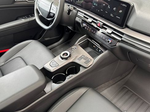 New 2026 Kia Sportage EX w/ EX Panoramic Sunroof Package image 12