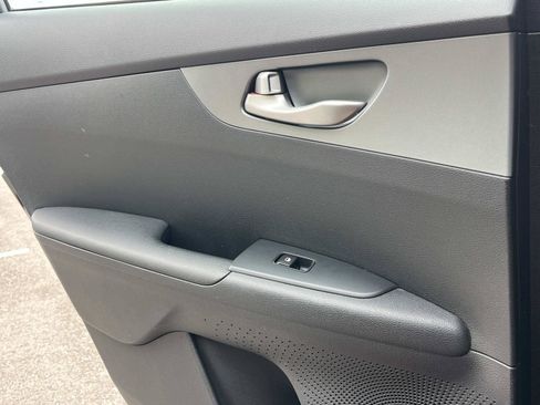 Used 2021 Kia Forte Sedan FWD image 16