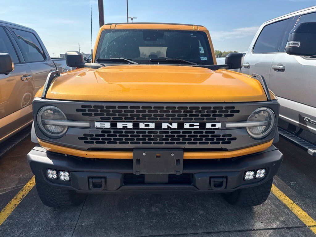 Used 2022 Ford Bronco Badlands w/ Sasquatch Package AWD/4WD image 2