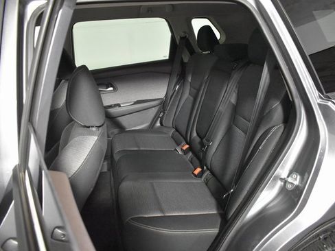 Certified 2023 Nissan Rogue SV image 27