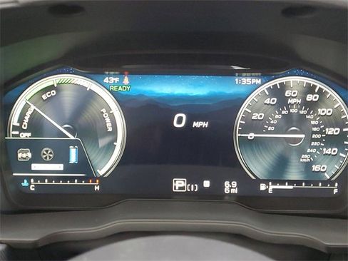 New 2025 Subaru Forester Limited image 24