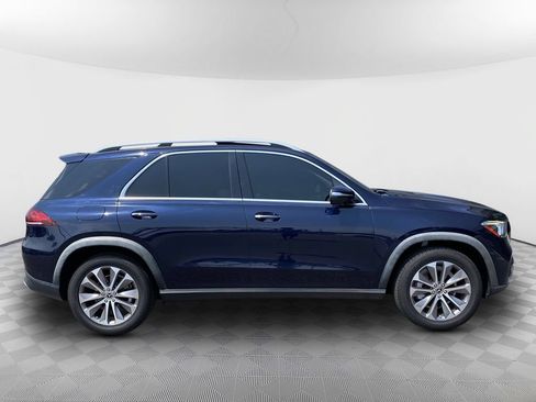 Used 2021 Mercedes-Benz GLE 350 4MATIC w/ Premium Package image 9