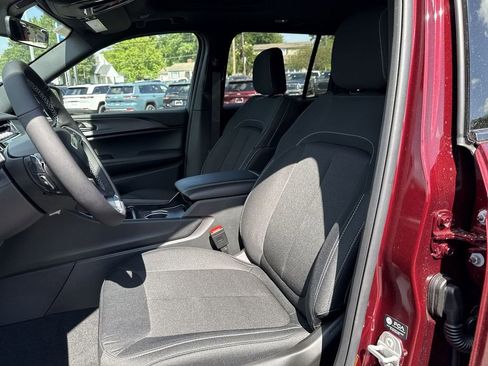 New 2026 Jeep Grand Cherokee Laredo X AWD/4WD image 22