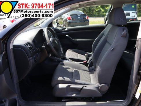 Used 2007 Volkswagen Rabbit 2-Door FWD image 13