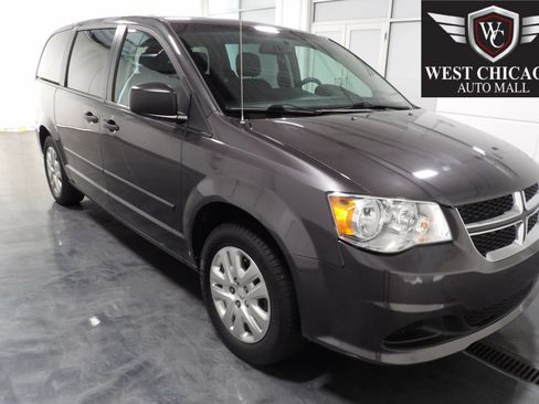 Used 2015 Dodge Grand Caravan American Value Package w/ UConnect Hands-Free Group FWD image 1