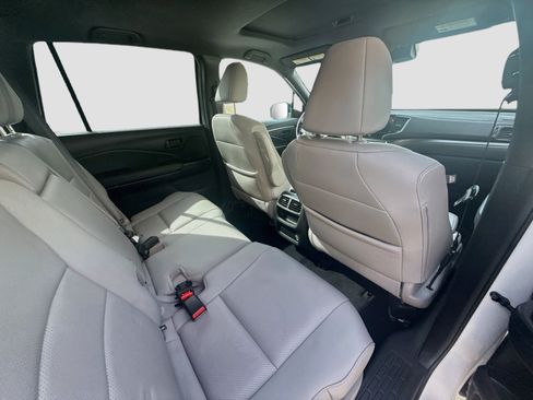 Certified 2023 Honda Passport EX-L image 29