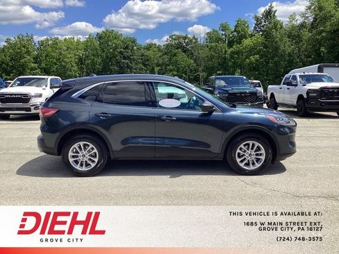 Used 2022 Ford Escape SE w/ Cold Weather Package AWD/4WD image 8