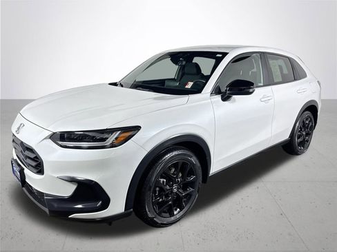 Certified 2024 Honda HR-V Sport image 2