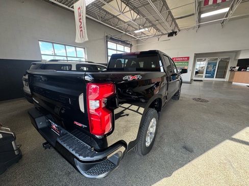 Used 2023 Chevrolet Silverado 1500 RST w/ Convenience Package II image 6