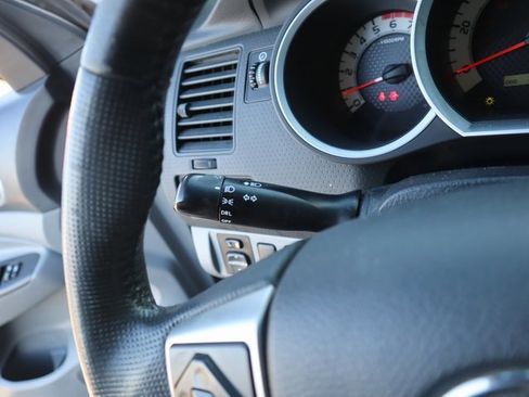 Used 2015 Toyota Tacoma 4x4 Double Cab image 30