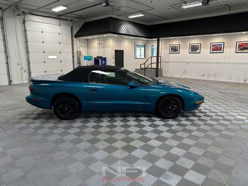 Used 1996 Pontiac Firebird Convertible RWD image 57