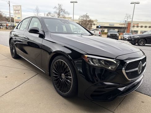 Certified 2024 Mercedes-Benz E 450 4MATIC Sedan image 7