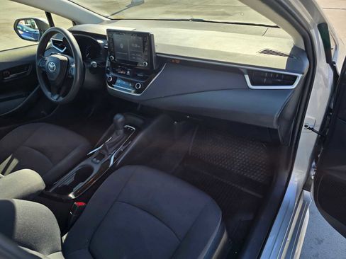 Certified 2022 Toyota Corolla LE image 12