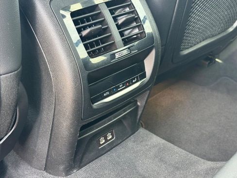 Used 2024 BMW X3 xDrive30i AWD/4WD image 12