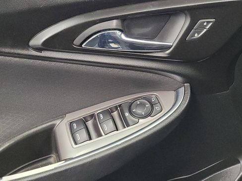 Used 2020 Chevrolet Malibu LT image 27
