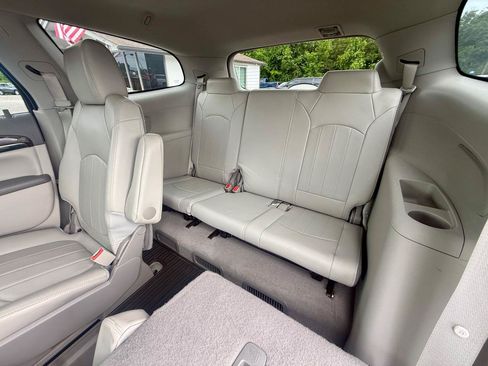 Used 2017 Buick Enclave Leather FWD image 37