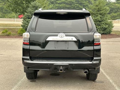 Used 2023 Toyota 4Runner Limited AWD/4WD image 4