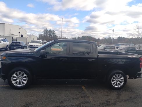 Used 2022 Chevrolet Silverado 1500 Custom image 6