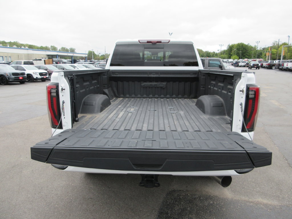 Certified 2024 GMC Sierra 2500 AT4 w/ AT4 Premium Plus Package AWD/4WD image 8