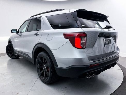 Used 2021 Ford Explorer ST w/ Equipment Group 401A image 3