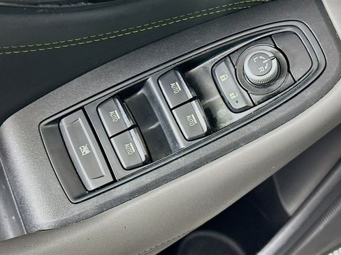 Used 2020 Subaru Outback Onyx Edition XT w/ Tech Package 2 AWD/4WD image 15