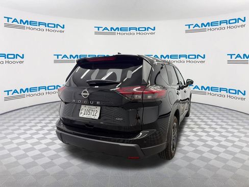 Used 2025 Nissan Rogue SV AWD/4WD image 5